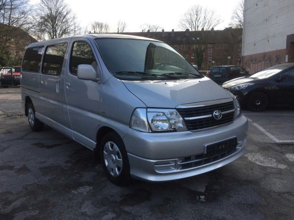 Image: Yoye Two7 Car Rent and Sales - www.2merkato.com