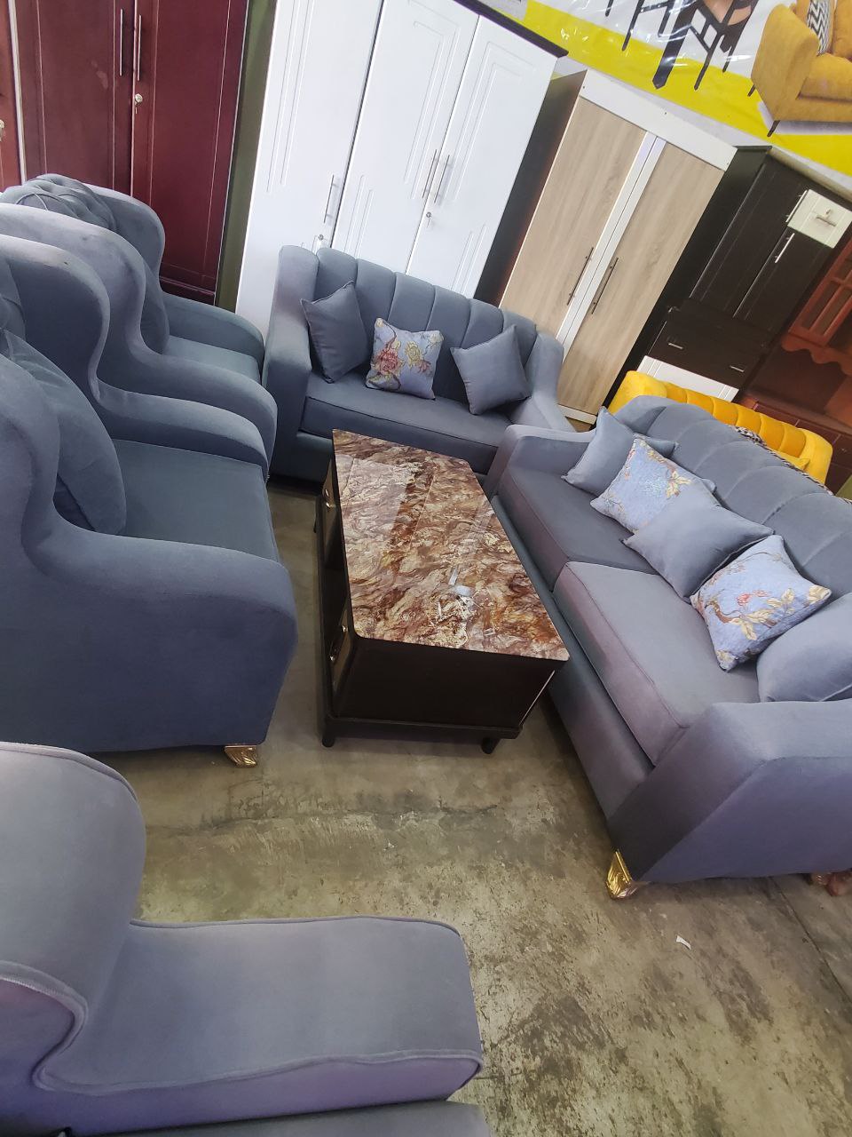 MT Sofa 