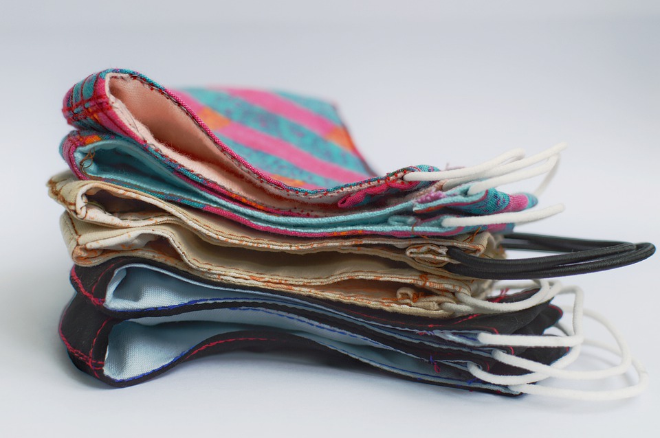 facemask-pile