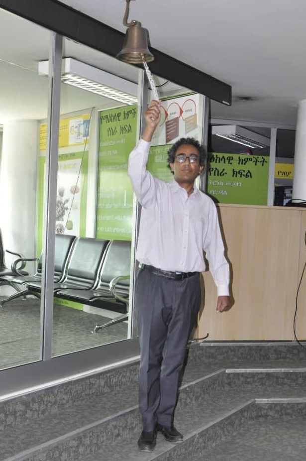 teddy-rings-ecx-bell