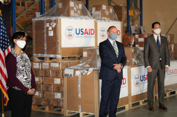 us-hands-ventilators-to-ethiopia
